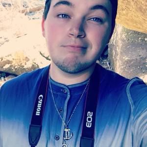 Meet your Posher, Ethan